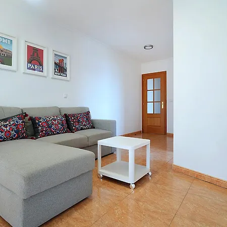 Apartamento Con Piscina Y Vistas Al Mar En Raxo